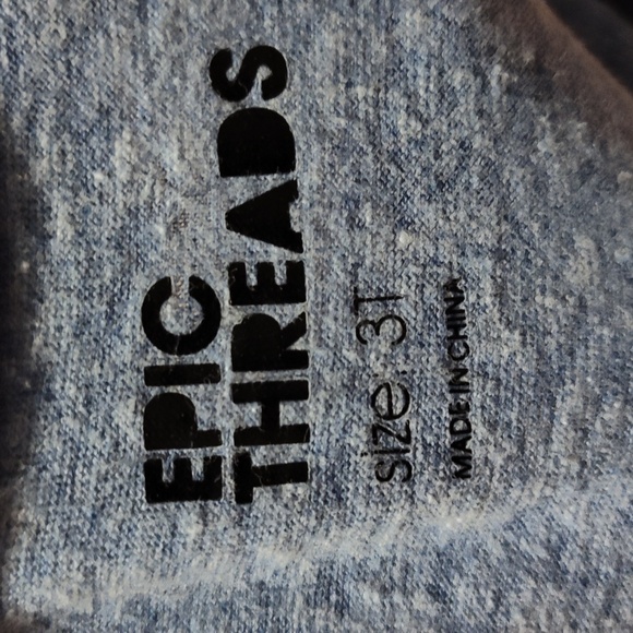 EUC Bundle of 3 Boy's Short-Sleeve Shirts, All 3T - Picture 10 of 10